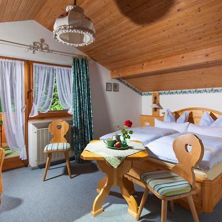 Pension Waldklause, Doppelzimmer mit Balkon, Dusche, WC Königssee Exterior foto
